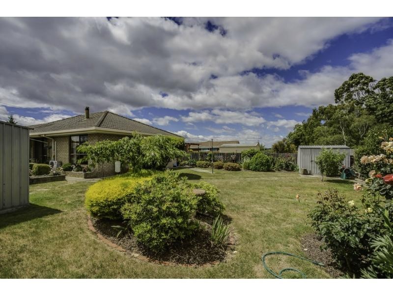 23 Packham Street, Newnham TAS 7248