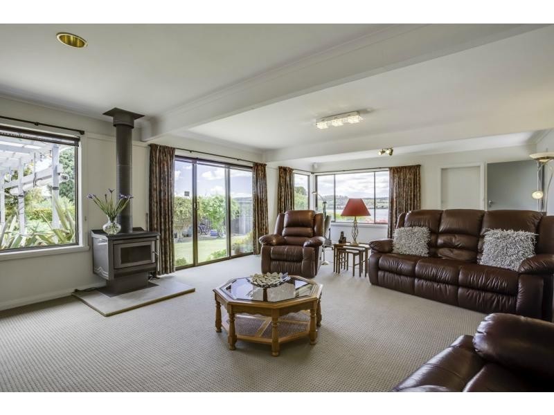 24 Beach Road, Legana TAS 7277