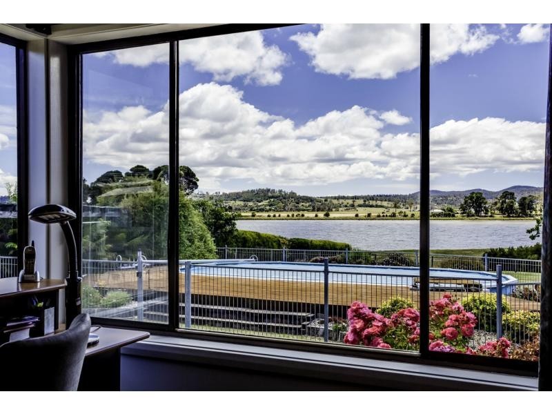 24 Beach Road, Legana TAS 7277