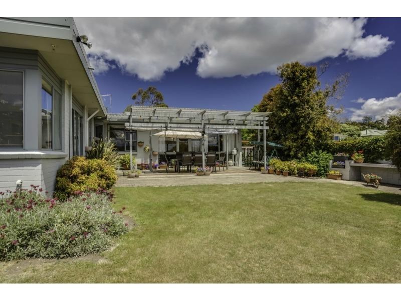 24 Beach Road, Legana TAS 7277