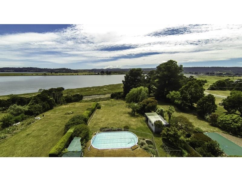 24 Beach Road, Legana TAS 7277