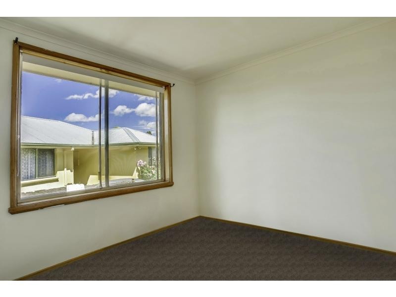 8 Rosny Street, Ravenswood TAS 7250