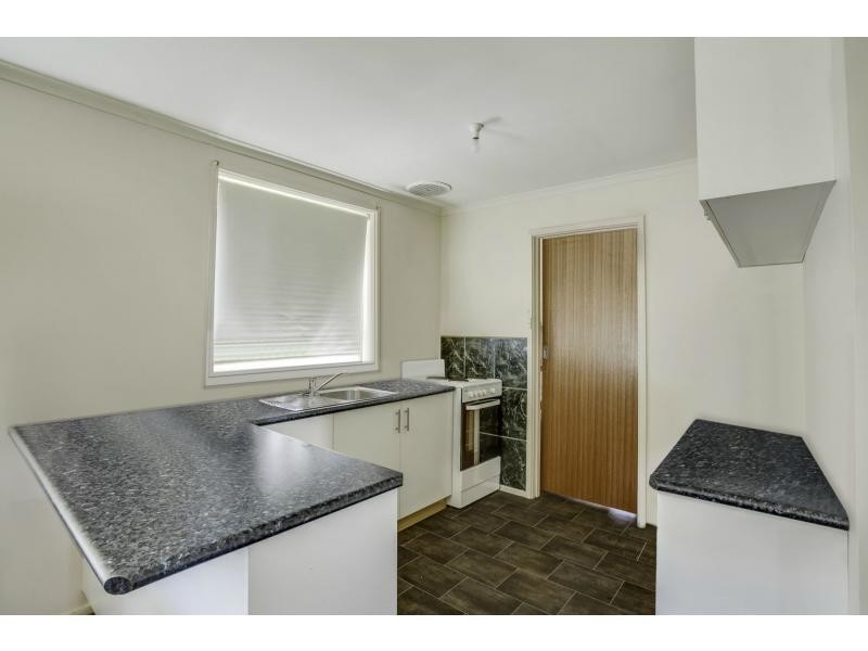 8 Rosny Street, Ravenswood TAS 7250