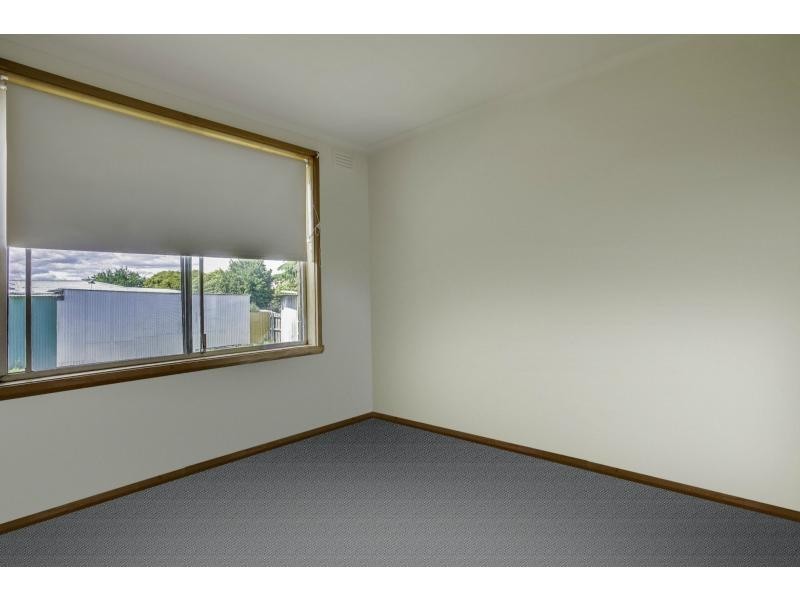 8 Rosny Street, Ravenswood TAS 7250