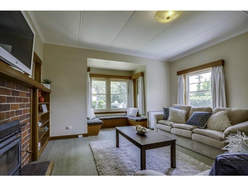 37 Riverdale Grove, Newstead TAS 7250