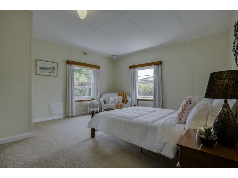 37 Riverdale Grove, Newstead TAS 7250