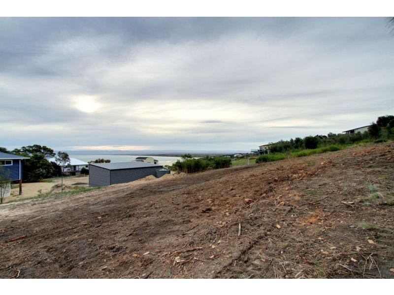 30 Oyster Bay Court, Coles Bay TAS 7215