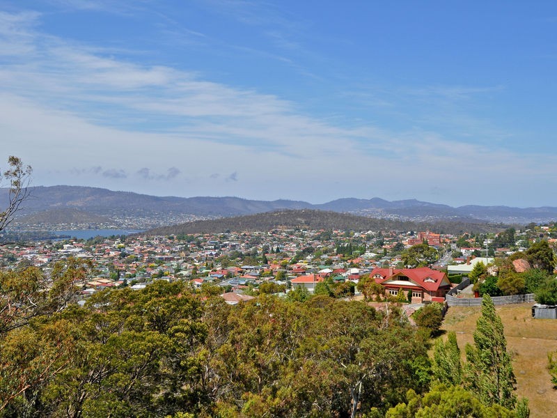 50 ATHLEEN Avenue, Lenah Valley TAS 7008