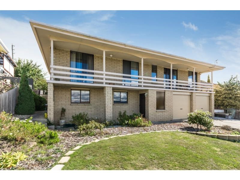 139 New World Avenue, Trevallyn TAS 7250