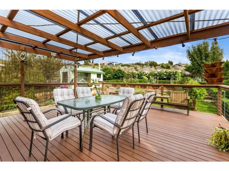 139 New World Avenue, Trevallyn TAS 7250