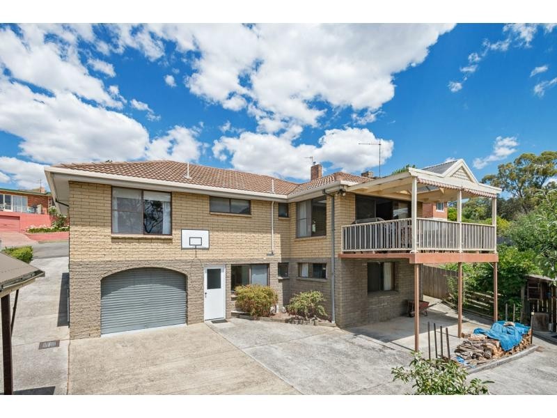 34 Anderson Road, Trevallyn TAS 7250