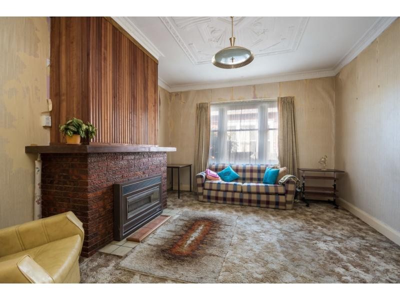 28 FOCH Street, Mowbray TAS 7248