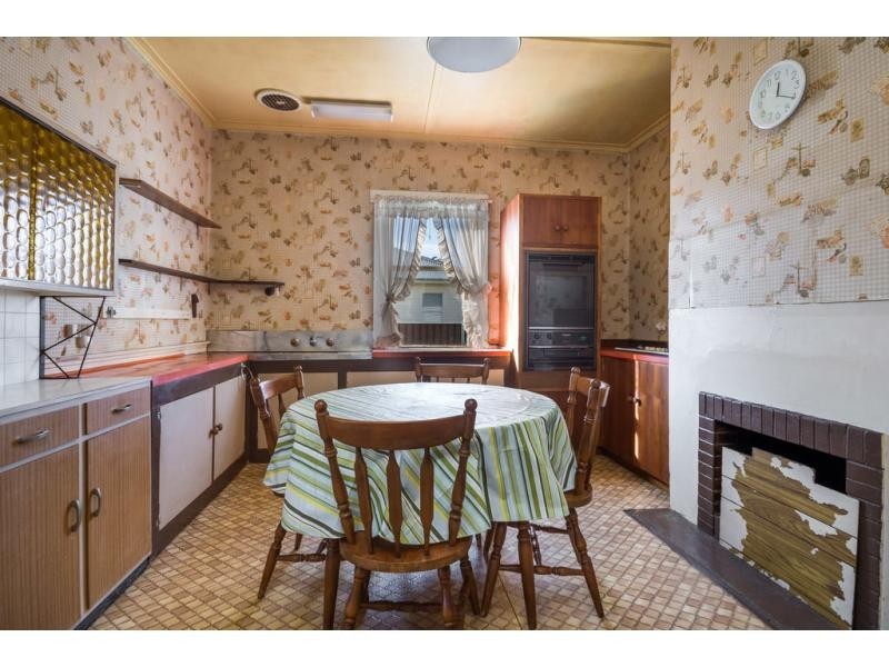 28 FOCH Street, Mowbray TAS 7248