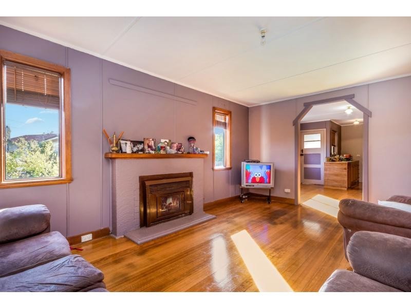 2 Mawson Place, Mayfield TAS 7248