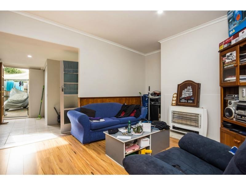 18 Russell Street, Invermay TAS 7248