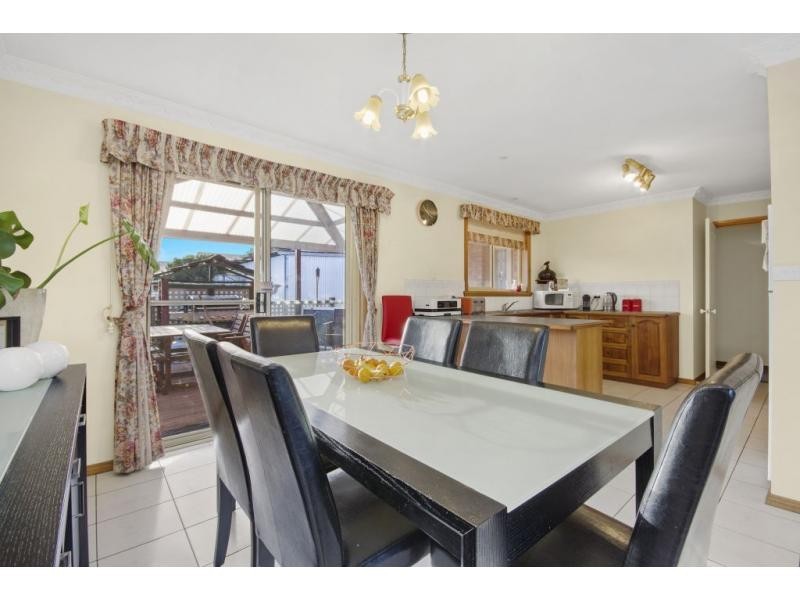 9 Kate Place, Summerhill TAS 7250