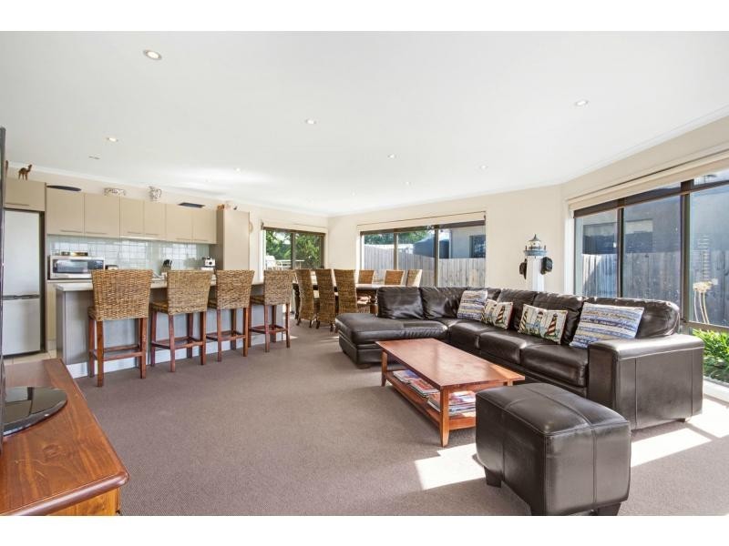 Unit 2/4 Aqua Sands Drive, Swansea TAS 7190