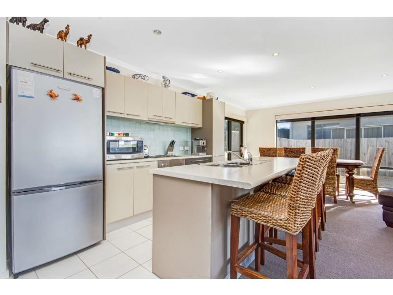 Unit 2/4 Aqua Sands Drive, Swansea TAS 7190