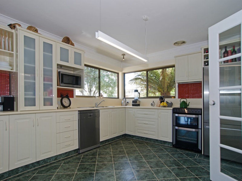 305 Lyell Highway, Granton TAS 7030