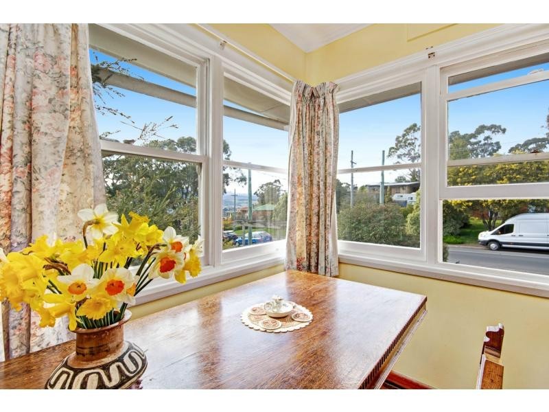 18 Outram Street, West Launceston TAS 7250