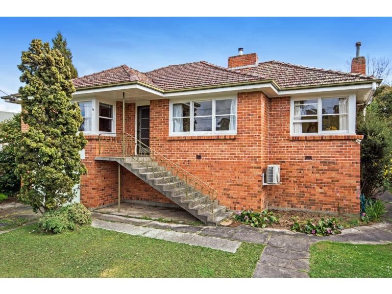 18 Outram Street, West Launceston TAS 7250