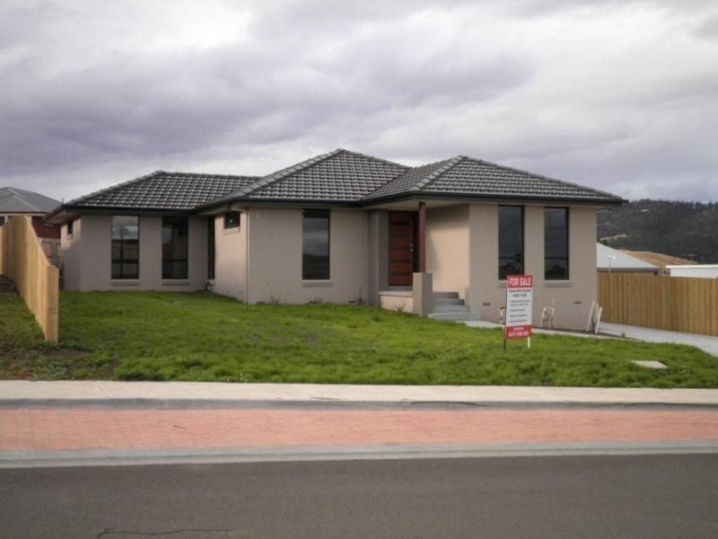 28 Hance Road, Howrah TAS 7018