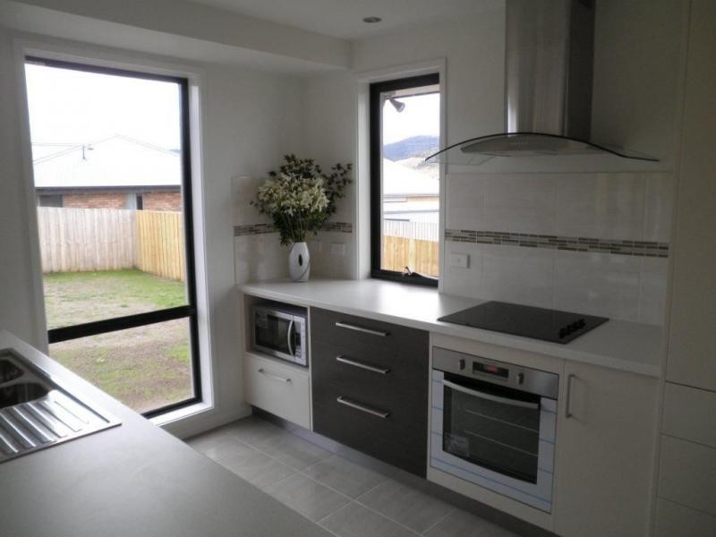 28 Hance Road, Howrah TAS 7018