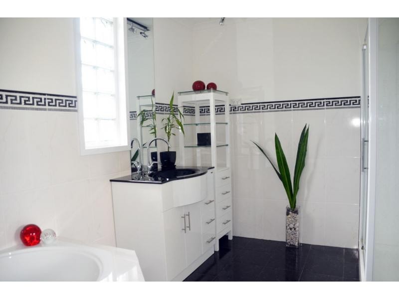15 Cox Street, Nile TAS 7212