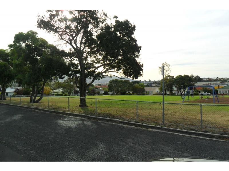 19 ST Aubyn Square, Moonah TAS 7009