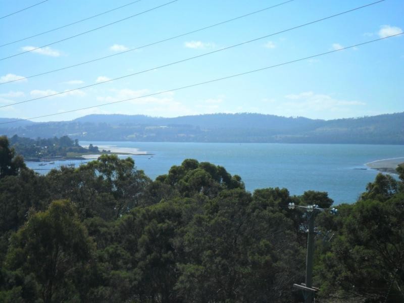 12 Lanena Crescent, Lanena TAS 7275