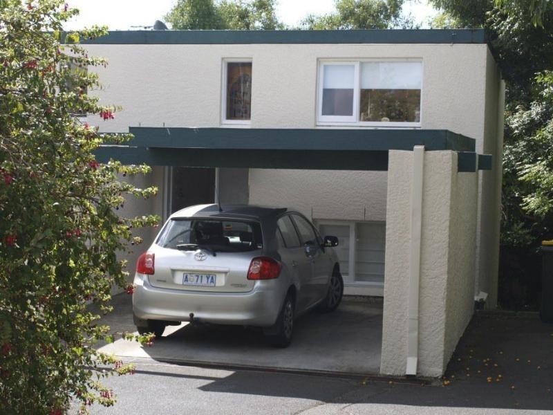 1/10B Boa Vista Road, New Town TAS 7008