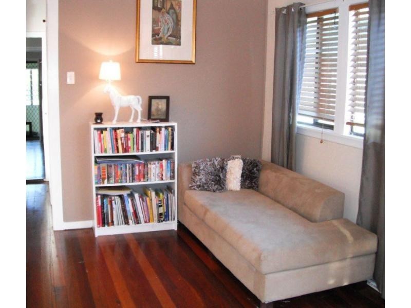 76 Cribb Avenue, Mitchelton QLD 4053