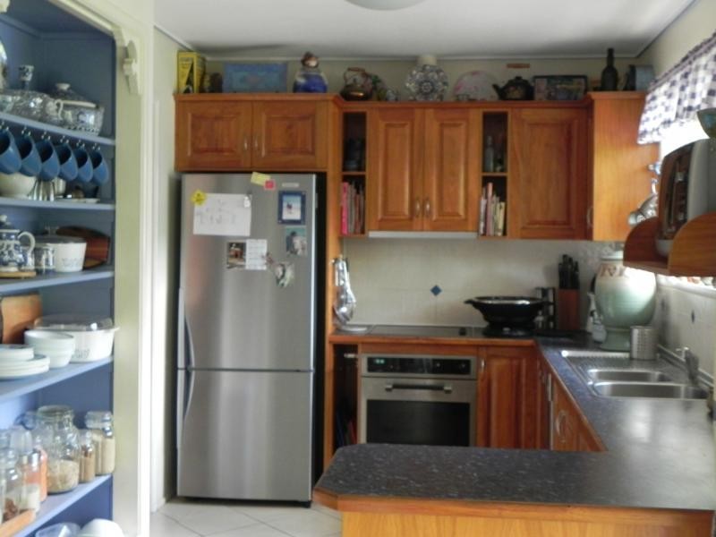 17 Minto Crescent, Arana Hills QLD 4054