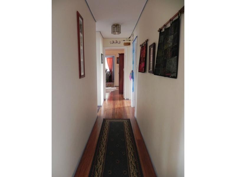 17 Minto Crescent, Arana Hills QLD 4054