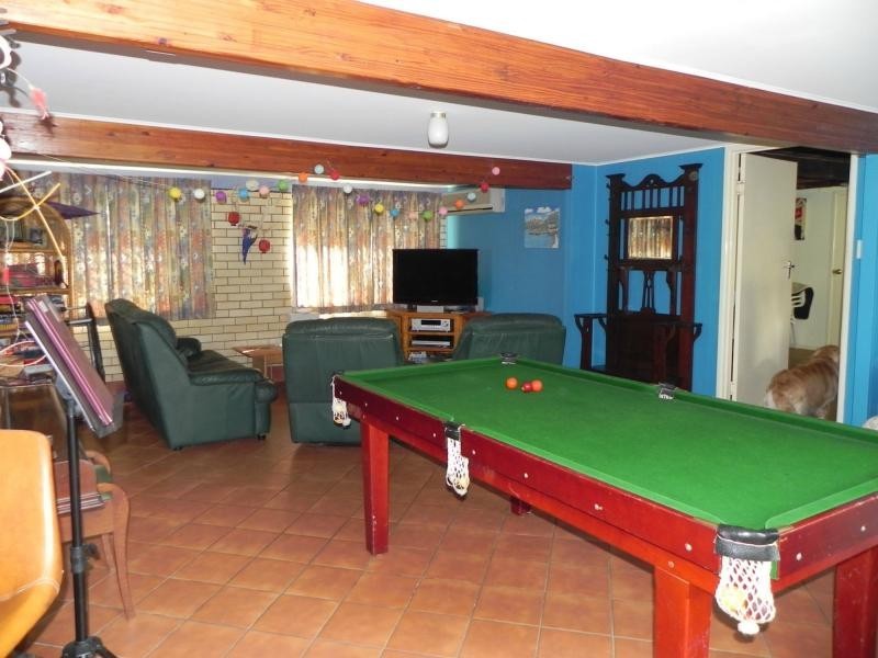 17 Minto Crescent, Arana Hills QLD 4054