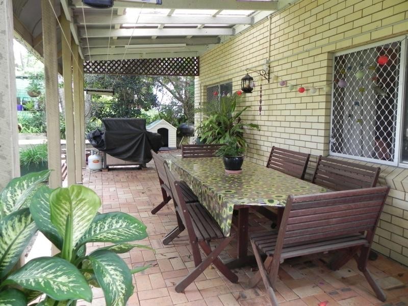 17 Minto Crescent, Arana Hills QLD 4054