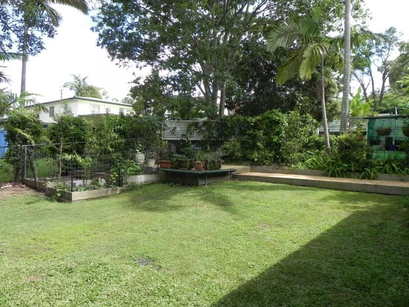 17 Minto Crescent, Arana Hills QLD 4054