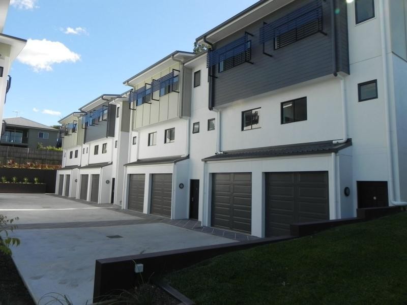 2,5,8./46 Lutana Street, Stafford QLD 4053