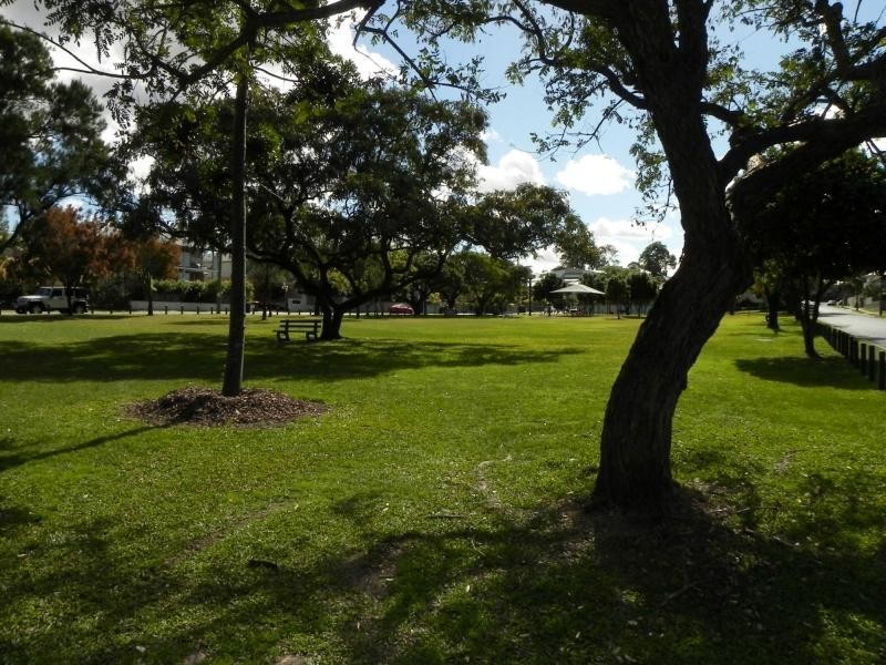 2,5,8./46 Lutana Street, Stafford QLD 4053