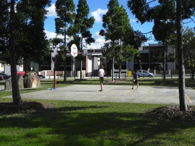 2,5,8./46 Lutana Street, Stafford QLD 4053