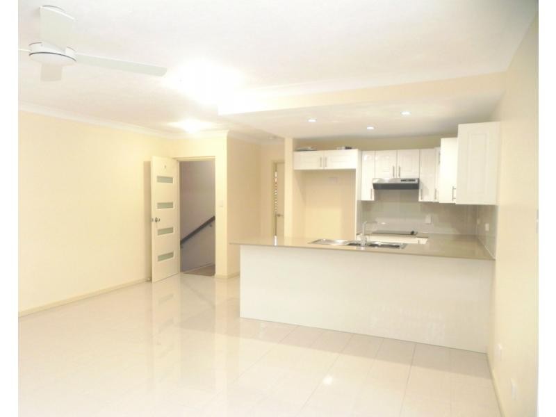 9 Bruce Street, Chermside QLD 4032