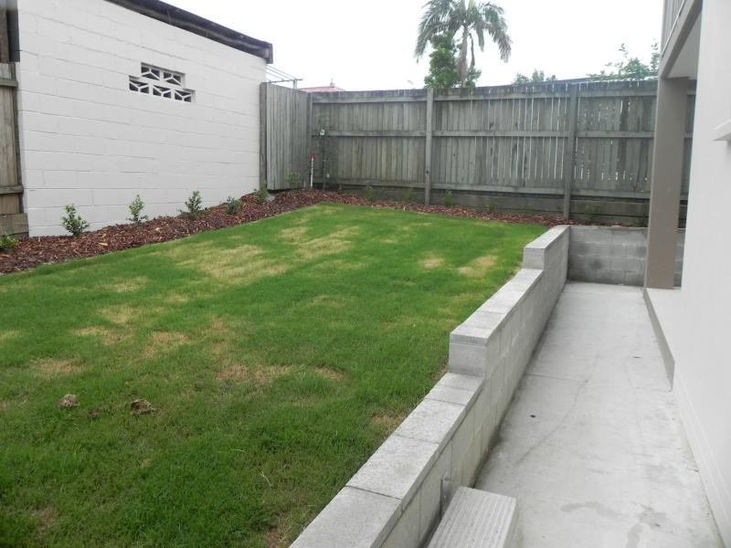 9 Bruce Street, Chermside QLD 4032