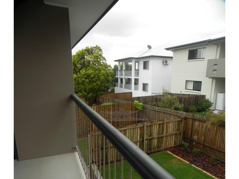 9 Bruce Street, Chermside QLD 4032