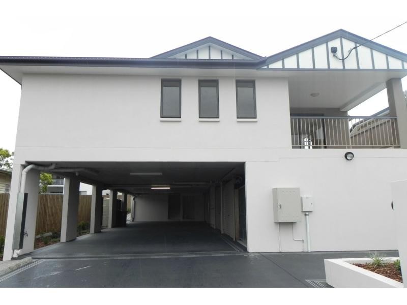 9 Bruce Street, Chermside QLD 4032