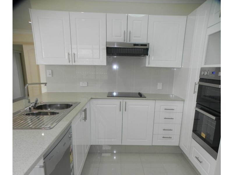 9 Bruce Street, Chermside QLD 4032