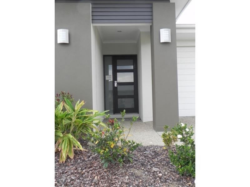 24 Manuka Street, Narangba QLD 4504