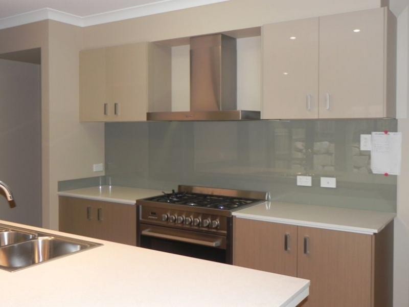 24 Manuka Street, Narangba QLD 4504