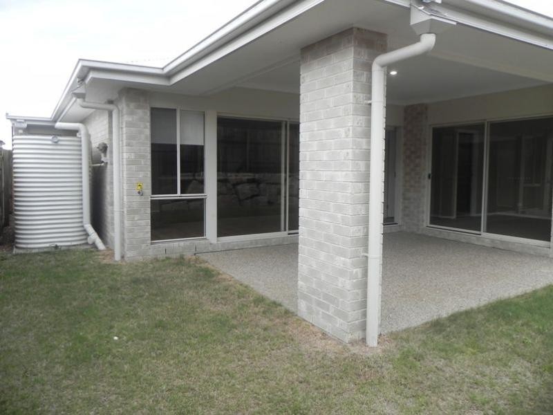 24 Manuka Street, Narangba QLD 4504