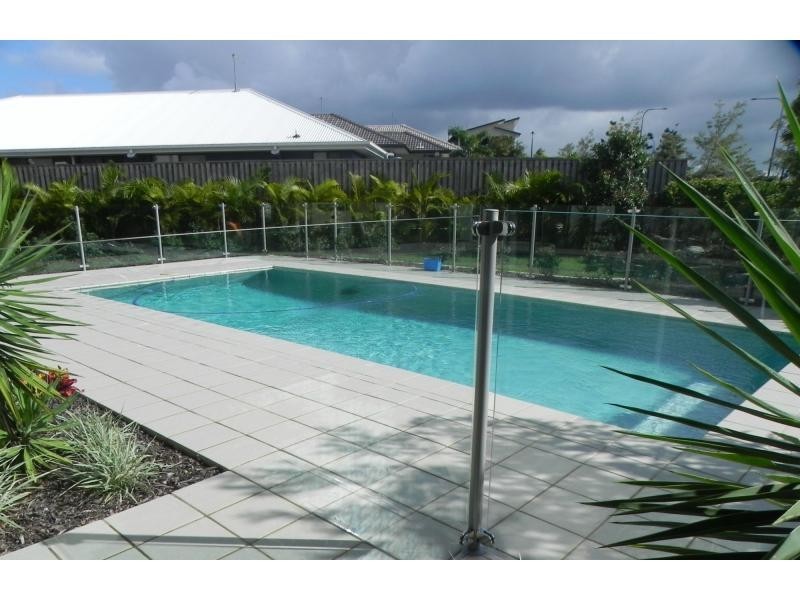 North Lakes QLD 4509