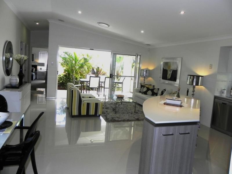 North Lakes QLD 4509